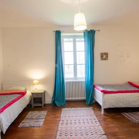 Feriehus L' Ostal De Maite *