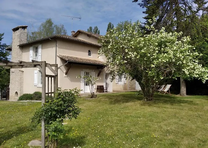 Semesterbostad L' Ostal De Maite