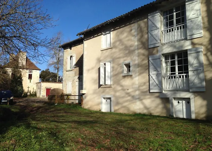 L' Ostal De Maite Semesterbostad *